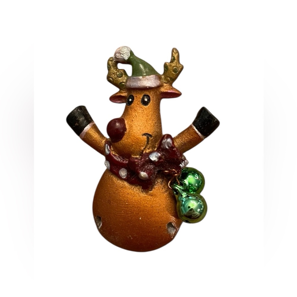 Reindeer Christmas Pin Brooch Cute! Hat‎ Festive Bells Whimsical